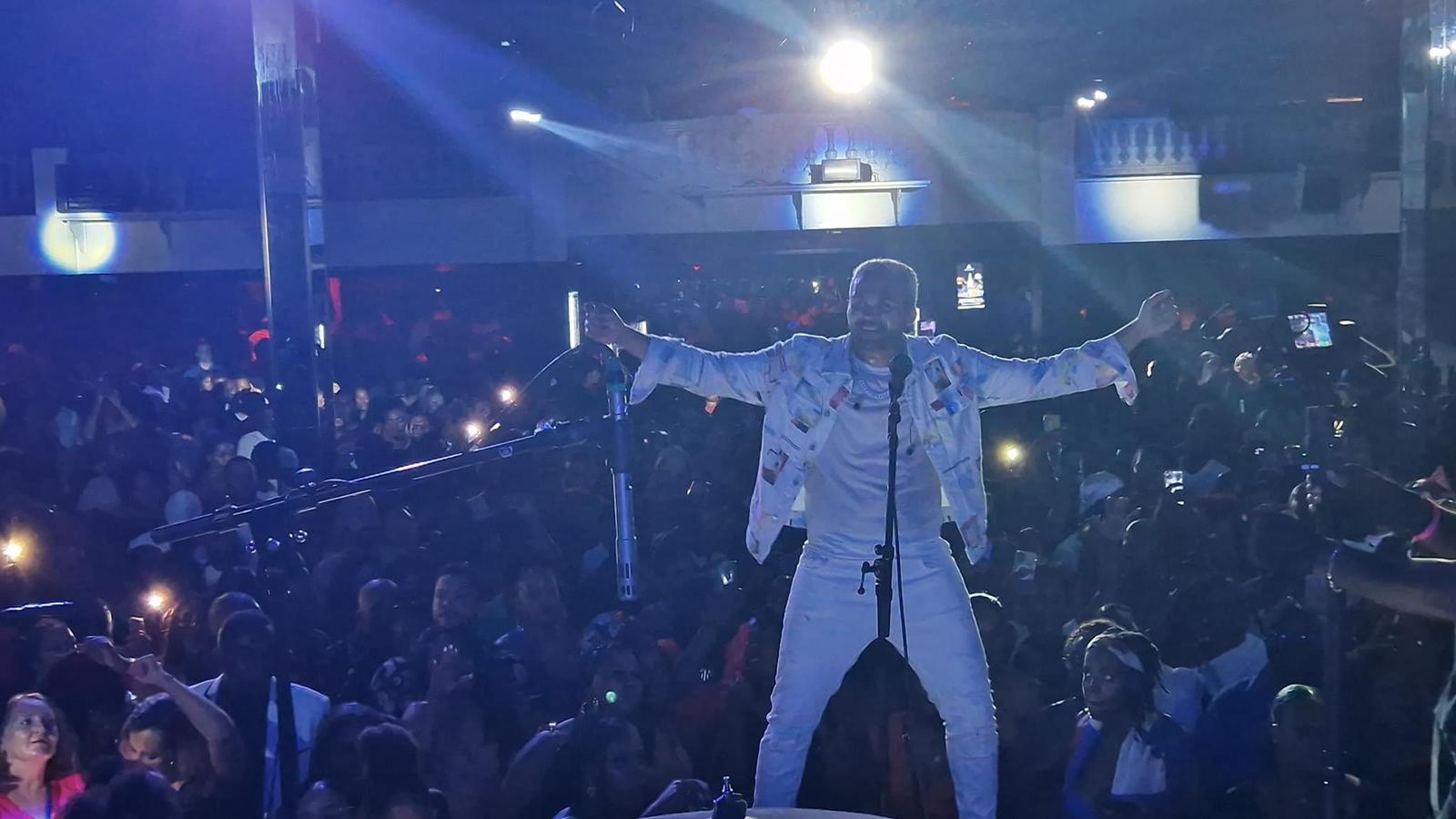 Kaï a fait le show à Paris